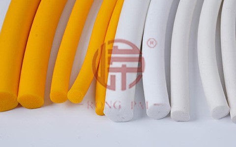 硅膠密封條在高溫的情況還能保持密封嗎？-常州嶸牌橡塑制品有限公司